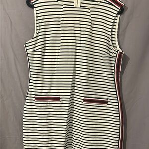 Tommy Hilfiger White and Red Sleeveless Sheath Mini Dress